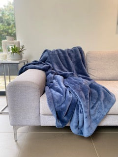 Blue cosy throw