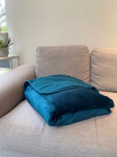 Petrol cosy throw