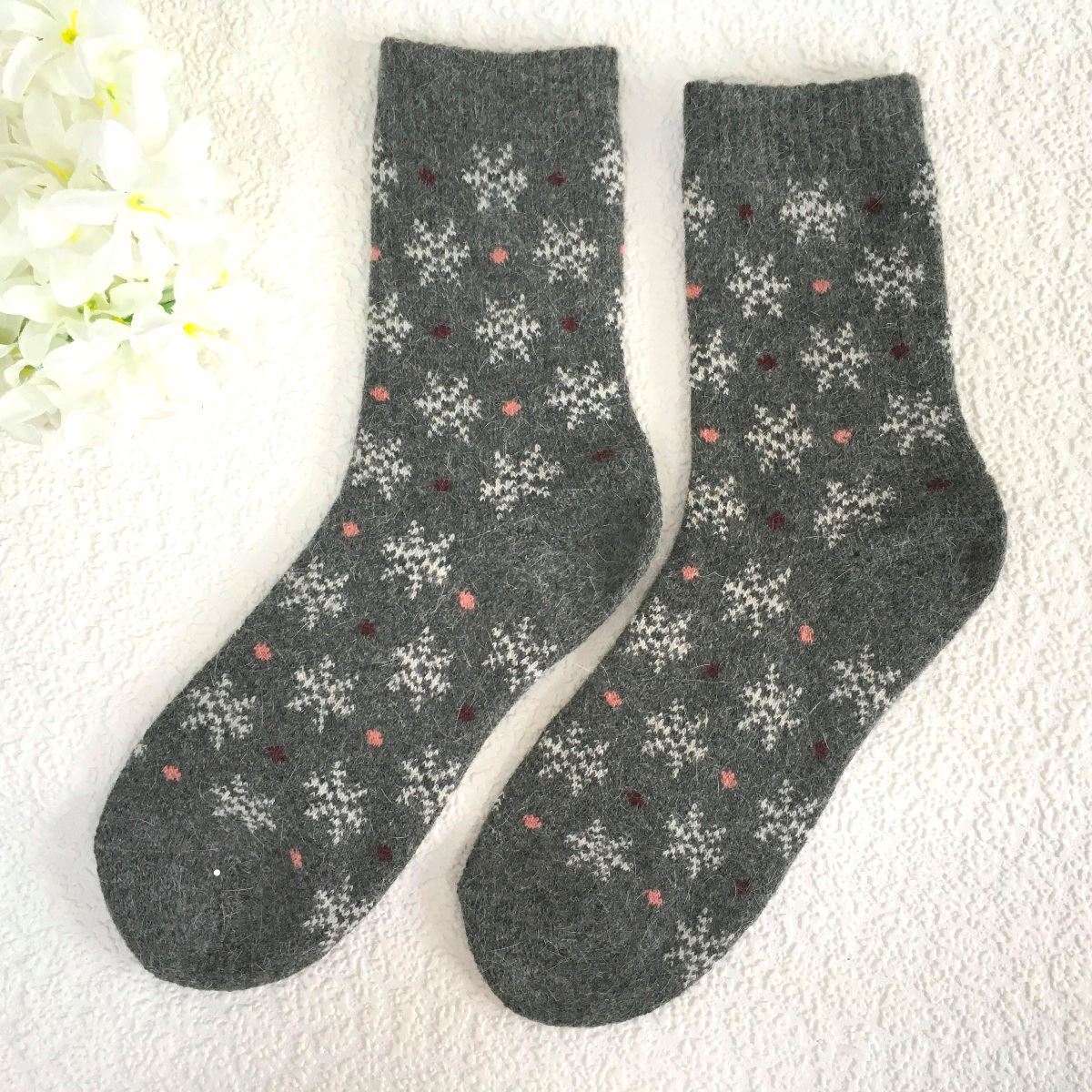 dark grey snowflake woollen socks